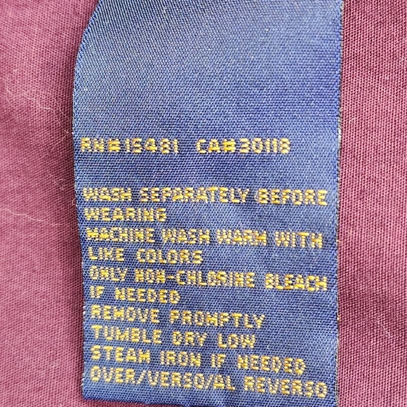 Tommy Hilfiger Men's Longsleeve Button Up Shirt Size XL 16 1/2 32-33 Burgundy - Picture 7 of 7